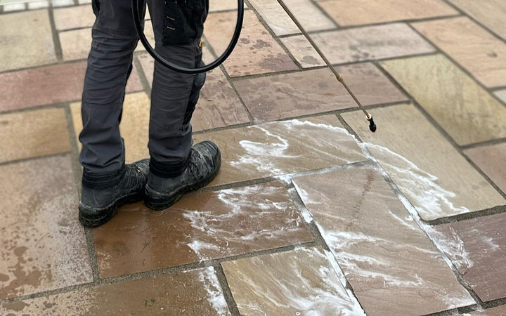 Softwashing vs Pressure Washing: Which Method Suits Which Surface?