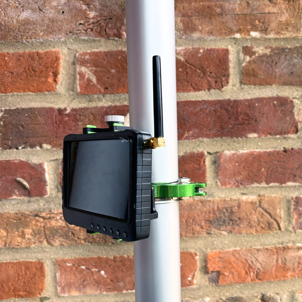 monitor with ally pole